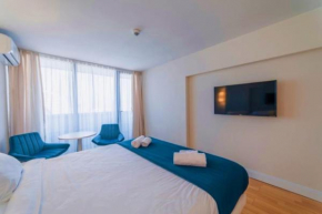 Orbi City Sea View & Sea Line Aparthotel